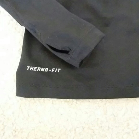 Nike Dri-Fit Quarter Zip - Picture 2 of 3